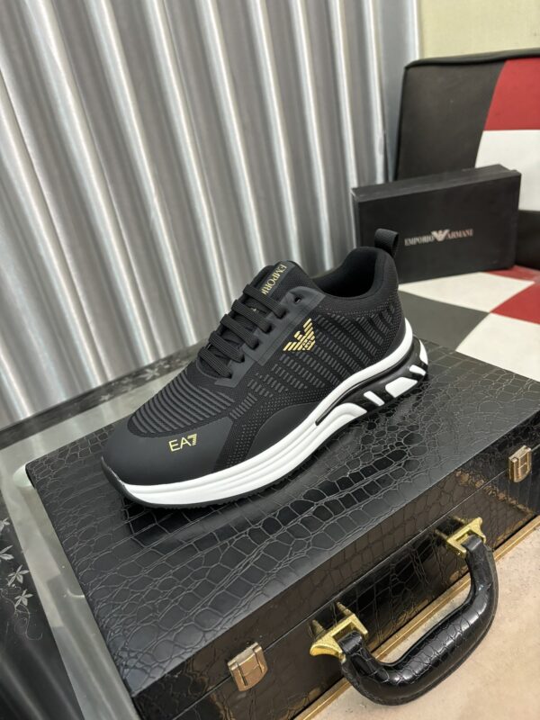 Armani-Schuhe