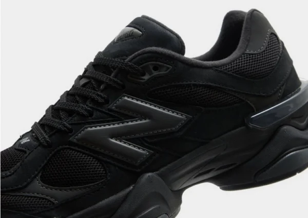 Triple Black 9060 – Bild 4